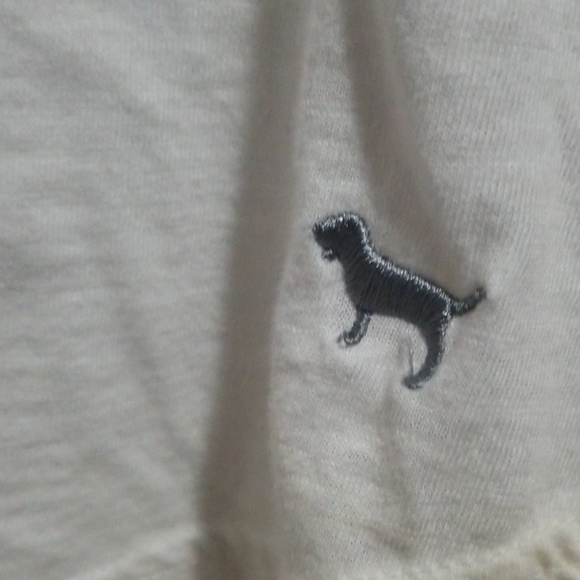 PINK Long Sleeve Tee // 🔥 All $10 items 2/$15! - Picture 2 of 4